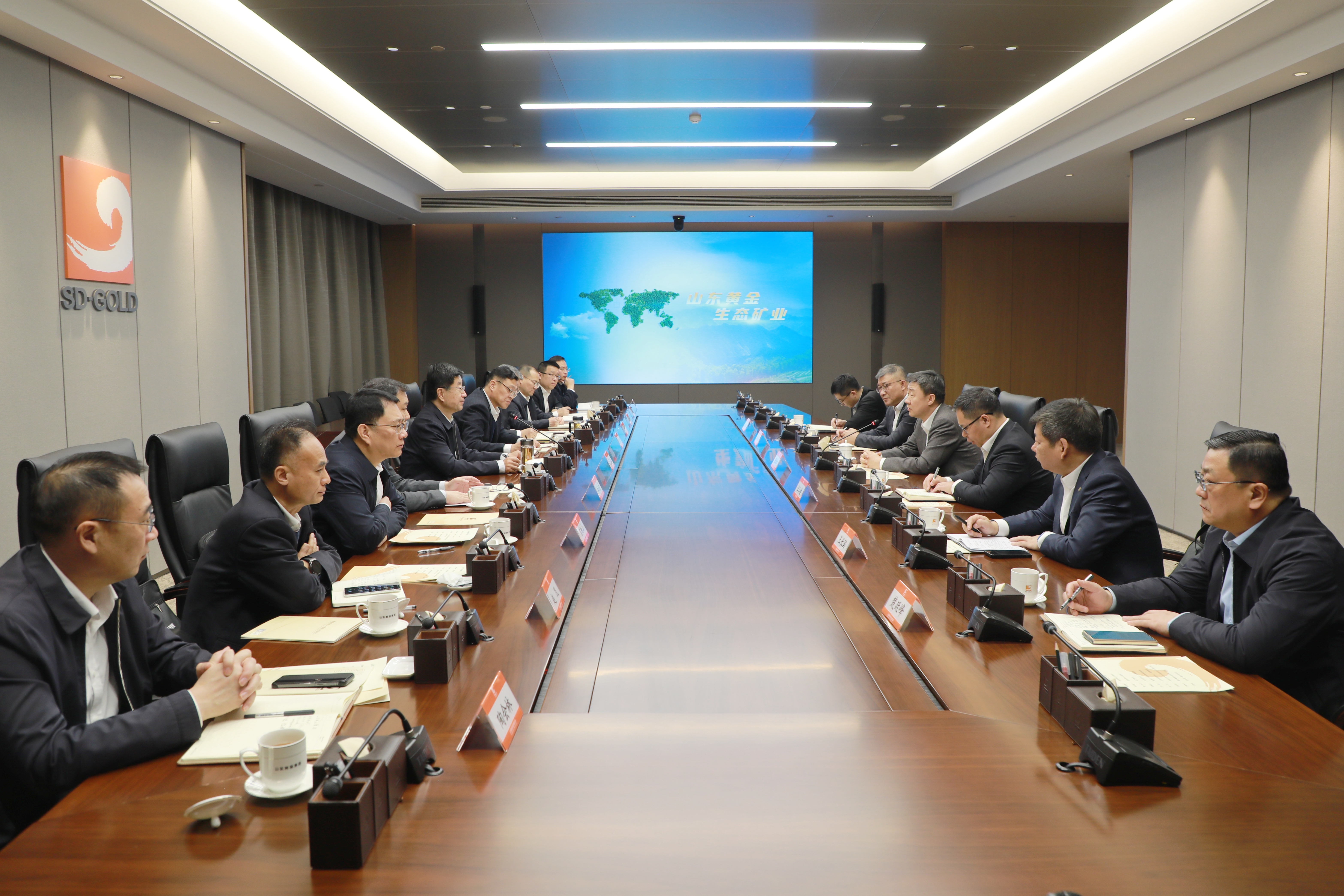 集團(tuán)與山東省煤田地質(zhì)局舉行工作會(huì)談